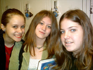 my3chicas.jpg
